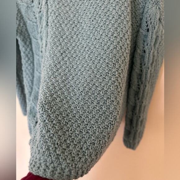 Cotton Hand Made Crew Neck Long Sleeves Teal Cable Knit Sweater size Medium - Picture 3 of 9